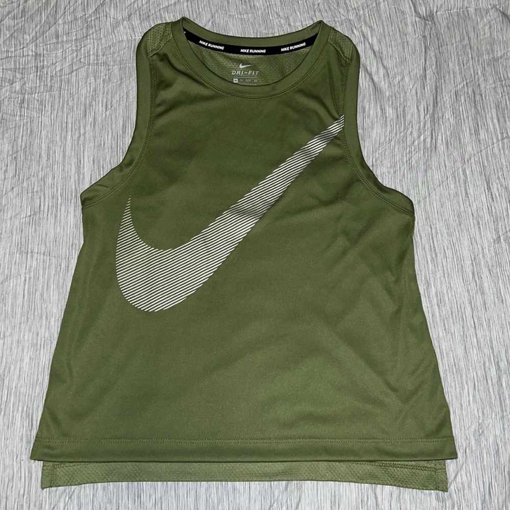 Nike tank